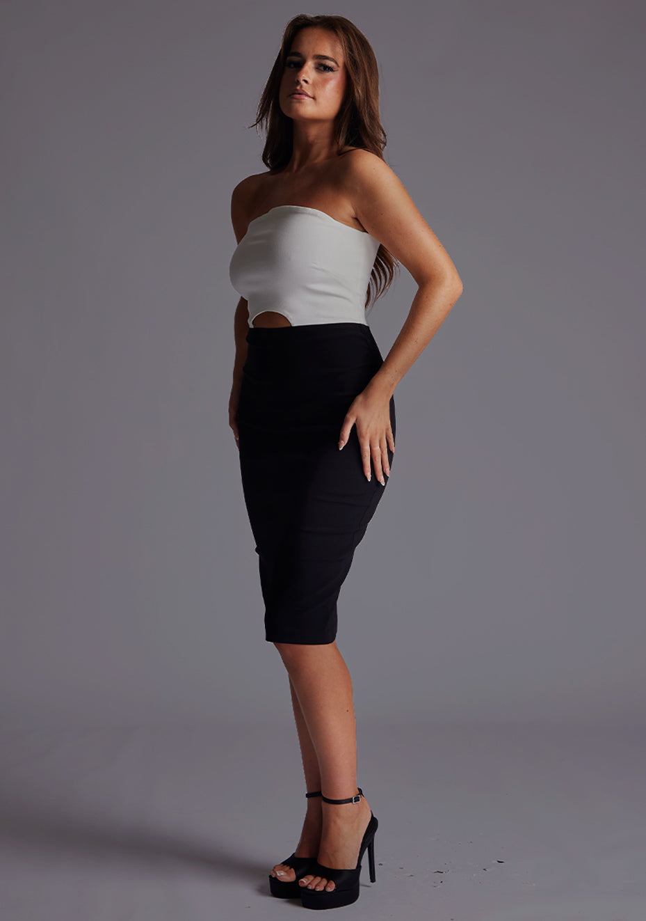 Drew | Strapless Monochrome Midi Dress